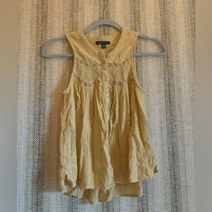 American Eagle Outfitters Yellow Blouse Top Shirt Women Size XS Yellow